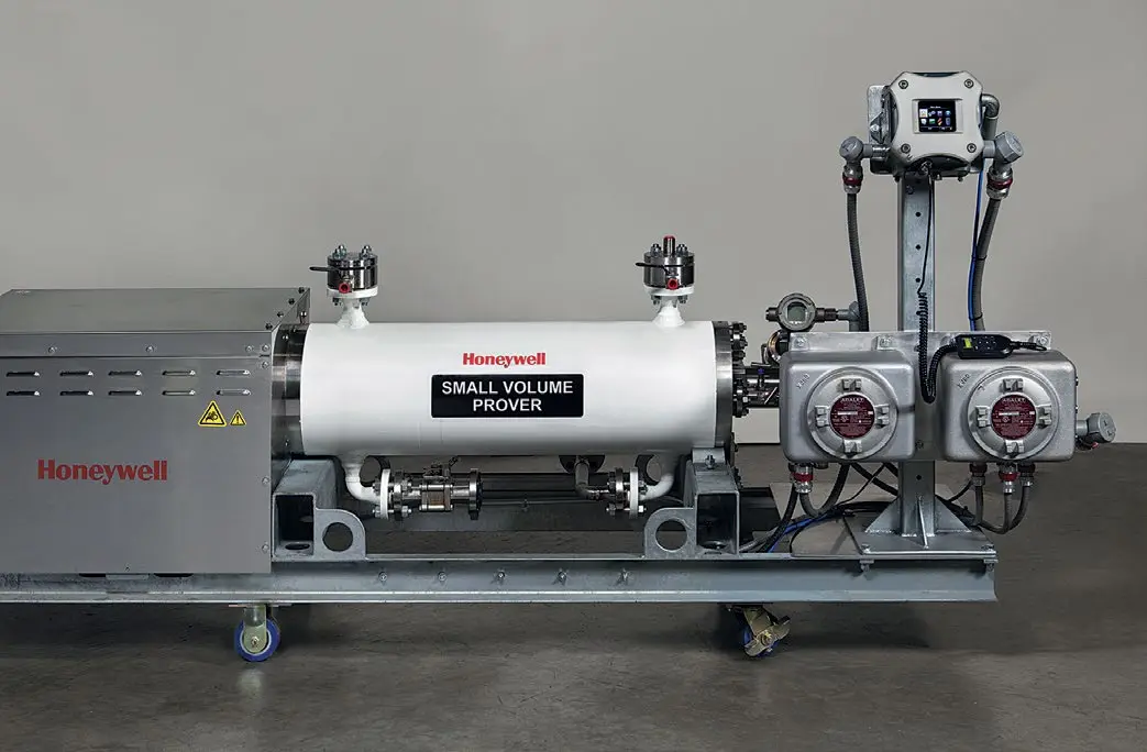 Компакт-прувер для поверки расходомеров Honeywell Enraf CALIBRON